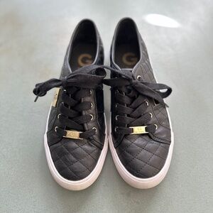 Black Guess Sneakers